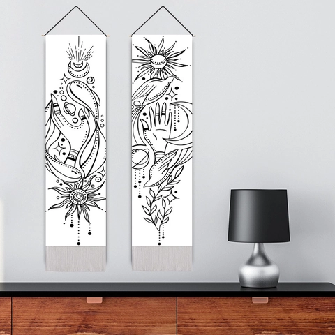 Bohemian Wall Tapestry Hanging Scroll Sun Moon Star Black And White Polyester Cotton With Wooden Rod And Tassel