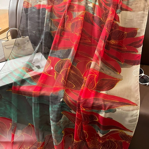 Floral Print Satin Like Polyester Shawl Scarf For Women Oversized Lightweight Sunscreen Long Elegant Wraps