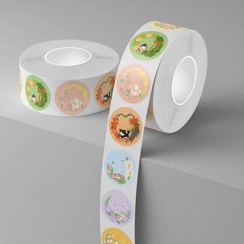 Cartoon Cat Flower Round Stickers Adhesive Labels Roll For DIY Scrapbooking Gift Sealing Decoration Stationery Cute Patterns
