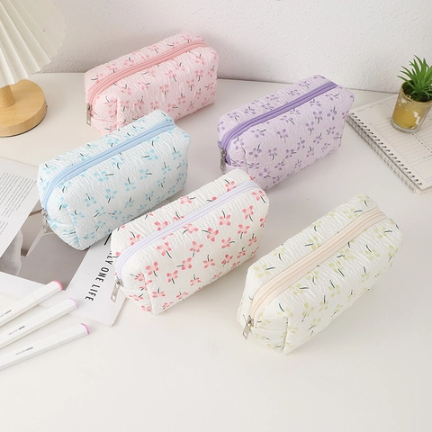 Floral Pencil Case Seersucker Quilted Large Capacity Aesthetic Stationery Makeup Bag Storage Organizer Cute Zip Pouch