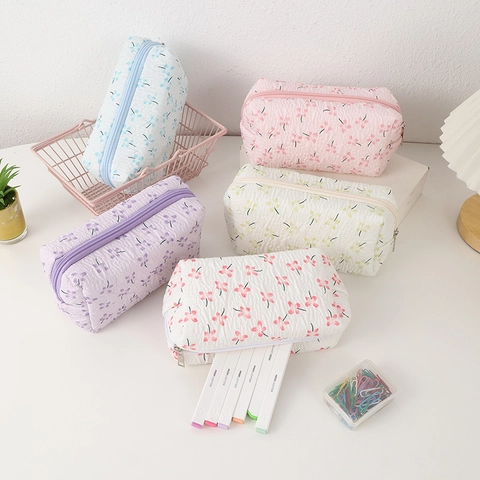 Floral Pencil Case Seersucker Quilted Large Capacity Aesthetic Stationery Makeup Bag Storage Organizer Cute Zip Pouch
