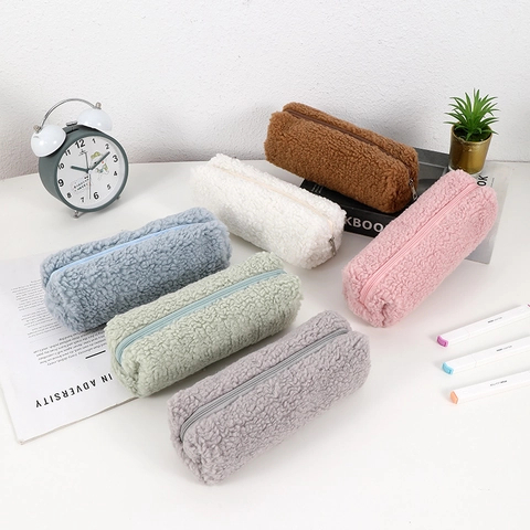 Astuccio Peluche Lana D'agnello Grande Capacità Borsa Cancelleria Morbida Carina Minimalista Portaoggetti Chiusura Lampo