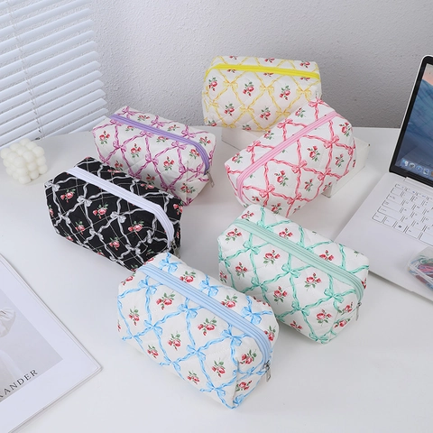Astuccio Trapuntato Floreale Rose Fiocchi Grande Capacità Borsa Portaoggetti Poliestere Studenti Organizer Trucco