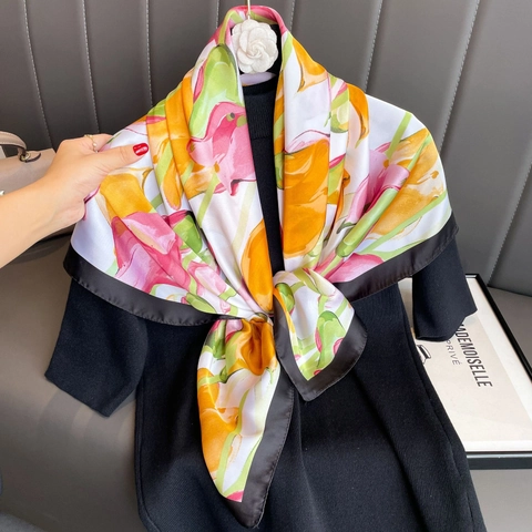 Sciarpa Quadrata In Raso Con Stampa Floreale Elegante Scialle Setoso Foulard Per Testa E Collo Donna Con Bordo Nero