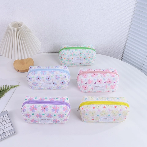 Floral Quilted Pencil Case Large Capacity Stationery Storage Pouch Zipper Cosmetic Makeup Bag For Students Girls