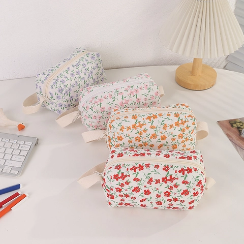 Mäppchen Aus Gesteppter Baumwolle Mit Blumenmuster Große Kapazität Schreibwaren Organizer Kosmetiktasche Mit Griff