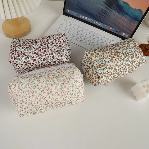 Trousse à Maquillage Fleurie Matelassée Pour Femmes Pochette de Rangement en Polyester Organisateur de Cosmétiques de Voyage Trousse Matelassée Fermeture Éclair