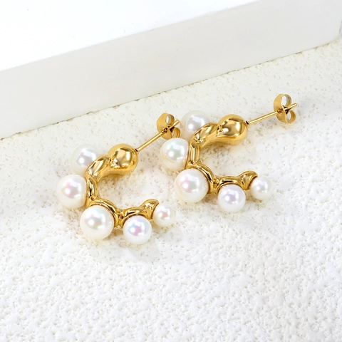 C-Shaped Hoop Earrings 18K Gold Plated Stainless Steel With Shell Artificial Pearl French Style Women Stainless Steel Earring Post