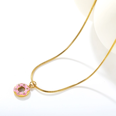 Lindo Collar Con Colgante De Dona Rosa De Acero Inoxidable 304 Esmalte Circón Incrustado Joyería Estilo Dulce Para Mujeres