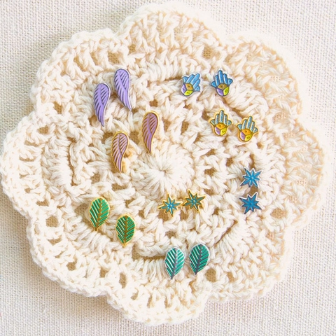 Emaille Roestvrijstalen Oorknopjes Voor Dames Schattig Blad Ster Vleugel Hamsa Hand Lolly Ontwerp Hypoallergene Sieraden