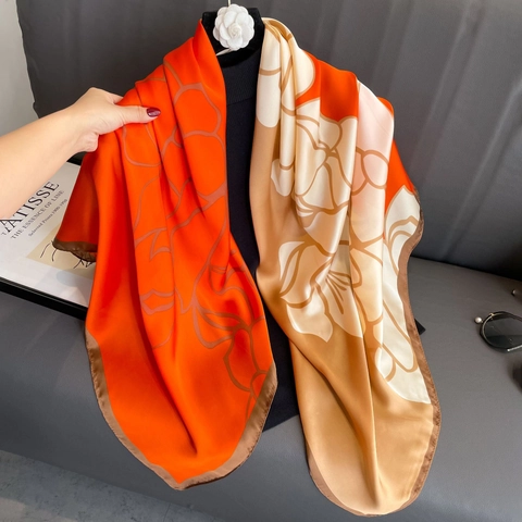 Floral Print Satin Scarf Large Square Shawl Breathable Simulated Satin Headscarf For Women Elegant Vintage Beach Wrap