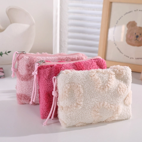 Sweet Heart Plush Pencil Case Soft Lamb Wool Makeup Bag Portable Zipper Pouch For Student Travel Accessory