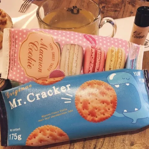 Astuccio a Forma di Confezione Alimentare Creativo Stile Macaron e Cracker in Pelle PU Borsa Porta Cancelleria per Studenti