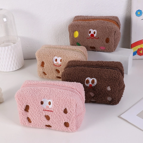Süße Plüsch Federtasche Sherpa Fleece Große Kapazität Keks Monster Stickerei Schreibwaren Tasche Für Mädchen Studenten Ins Stil
