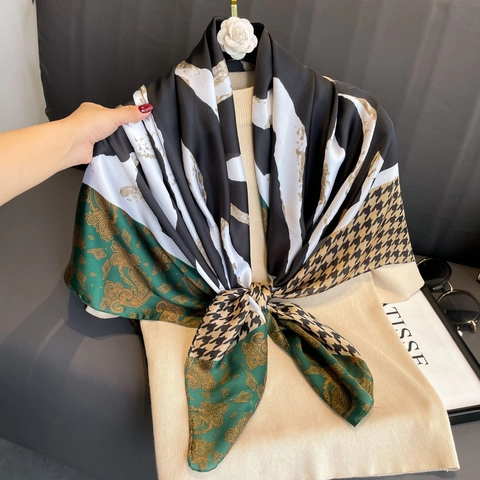 Grande Sciarpa Quadrata In Raso Da Donna Con Stampa Patchwork Effetto Raso Elegante Protezione Solare Retrò