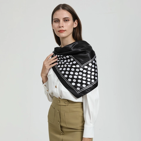 Sciarpa Quadrata A Pois In Finta Raso Satinata Elegante Stile Francese Fascia Per Capelli Foulard Per Donna Accessorio Versatile Leggero E Morbido