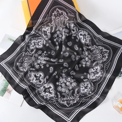 Vintage Paisley Print Satin Square Scarf For Women Fashion Floral Silk Like Head Scarfs Large Bandana Neck Scarf Wrap Accessory