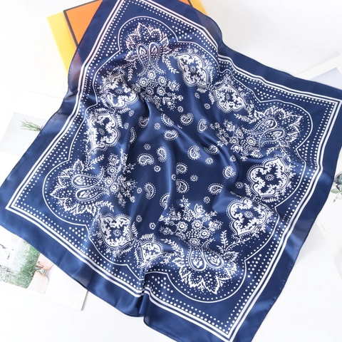 Vintage Paisley Print Satin Square Scarf For Women Fashion Floral Silk Like Head Scarfs Large Bandana Neck Scarf Wrap Accessory
