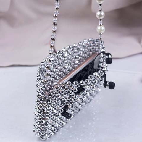 Handmade Woven Acrylic Beaded Crossbody Bag Silver Metallic Smiley Face Pattern Artificial Pearl Strap Fashion Mini Phone Purse