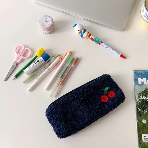 Astuccio In Peluche Grande Capacità Custodia Trucco Sherpa Ricamo Ciliegia Orso Organizzatore Cancelleria Per Studenti