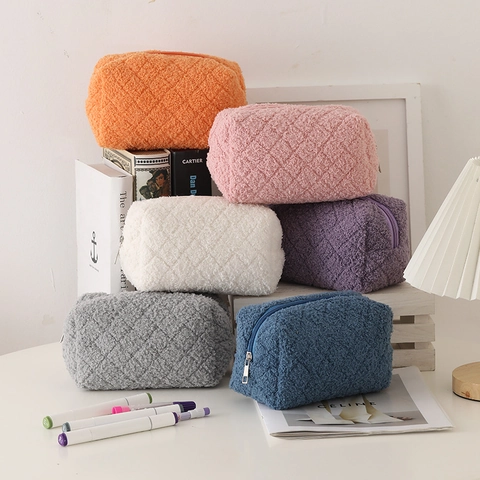 Soft Plush Pencil Case Lamb Wool Large Capacity Stationery Organizer Quilted Diamond Pattern Cute Aesthetic Student Bag
