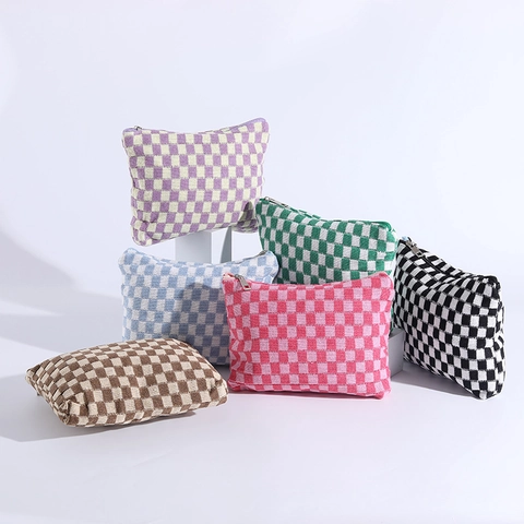 Large Capacity Knitted Checkerboard Pencil Case Portable Makeup Bag Students Stationery Organizer Travel Toiletry Pouch