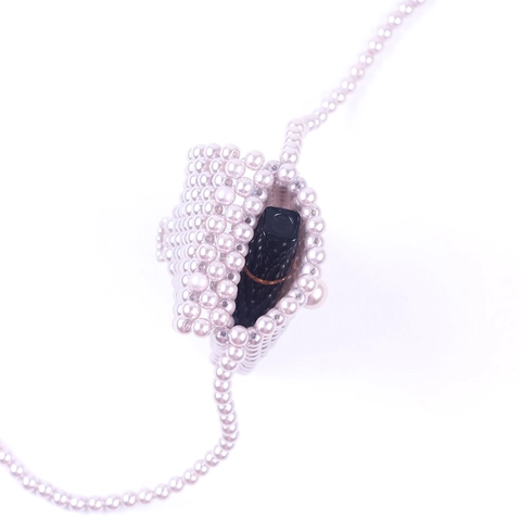 Handmade Artificial Pearl Beaded Mini Crossbody Bag Woven Acrylic Lipstick Pouch Elegant Party Purse For Women