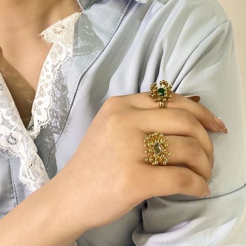 Stainless Steel Rings With Oval Zircon Hollow Coral Sunburst Design Vintage French Style Fashion Jewelry For Women
