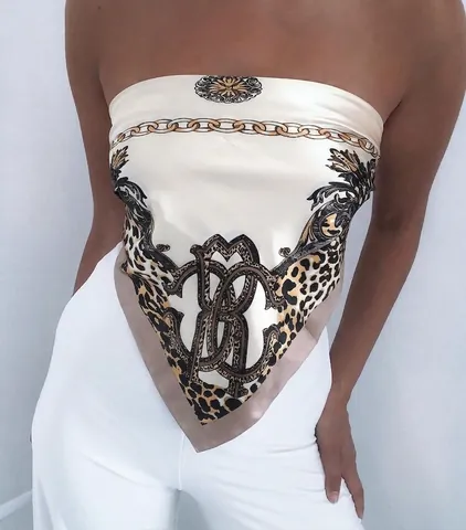 Luxury Square Scarf Satin Satin Like Leopard Chain Print Baroque Elegant Fashion Accessories Hijab Shawl For Women