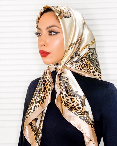 Foulard Quadrato Stampa Leopardata Catena Satin Imitazione Raso Scarf Hijab Moda Stile Barocco Per Donne