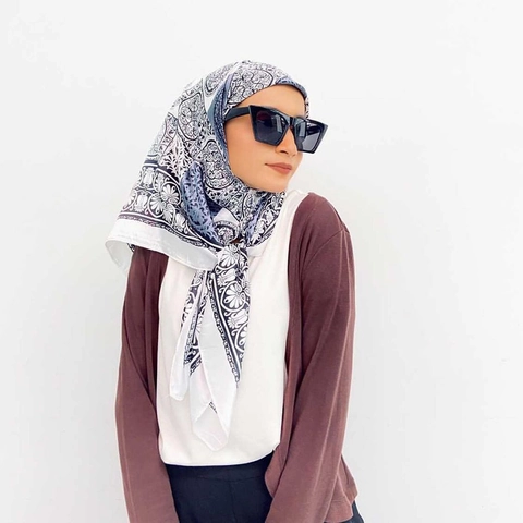 Damen Quadratischer Schal Satin Satinnimitat Retro Print Großer Hijab Kopftuch Schal Elegantes Vintage Accessoire