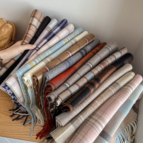 Women British Style Plaid Wool Scarf Winter Warm Classic Checkered Neck Wrap With Tassels Casual Fashion Soft Scarf For Unisex