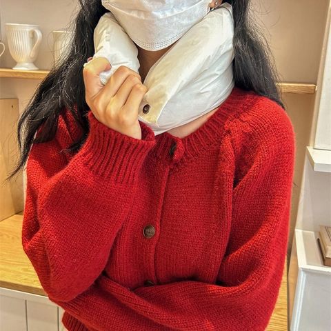 Women Winter Quilted Neck Warmer Down-Look Scarf Lightweight Windproof Warm Neck Protector Buttons Solid Color Outdoor Wrap