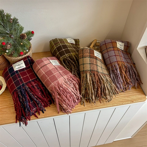 Retro Plaid Tassel Scarf For Women Winter Warm Soft Cashmere-Like Polyester Wrap Fashion Long Large Checkered Shawl With Label