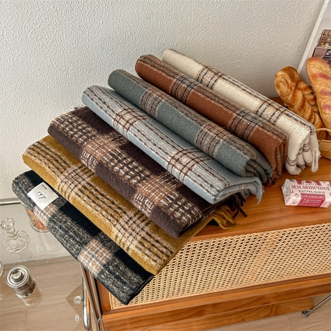 Dames Retro Geruite Wintersjaal Warm Bouclé Garen Kwastjes Omslagdoek Vintage Geruit Omslagdoek Voor Dames