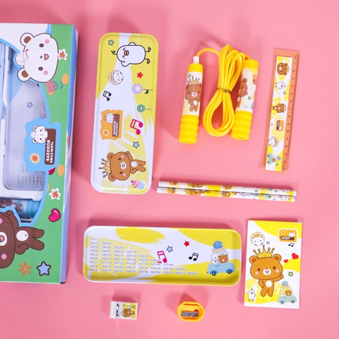 Boîte Cadeau Papeterie Ours Dessin Animé Avec Trousse Métal Corde À Sauter Crayons Bois Règle Gomme Et Petit Carnet