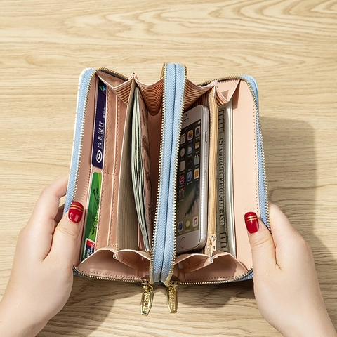 Lange Geldbörse Damen Mit Doppelreißverschluss PU Leder Monogramm Print Clutch Handytasche Mit Handschlaufe
