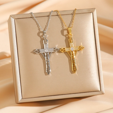 Hohlkreuz Anhänger Halskette Titanstahl Strass Schwert Wolkenmuster Vintage Luxus Trendiger Schmuck Damen Herren