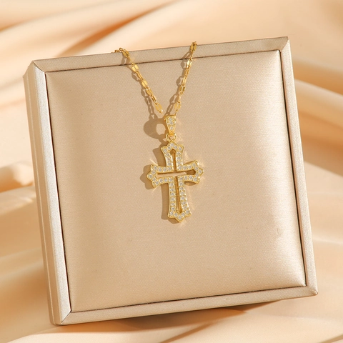 Hohlkreuz Anhänger Halskette Titanstahl Zirkon Eingelegt Retro Nischendesign Funkelnde Schlüsselbeinkette Schmuck Damen