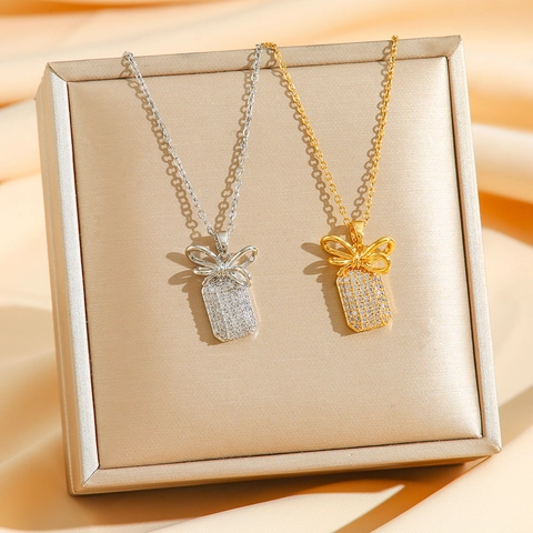 Collana Con Pendente Rettangolare A Fiocco Con Strass Acciaio Al Titanio Gioielli Eleganti Donna