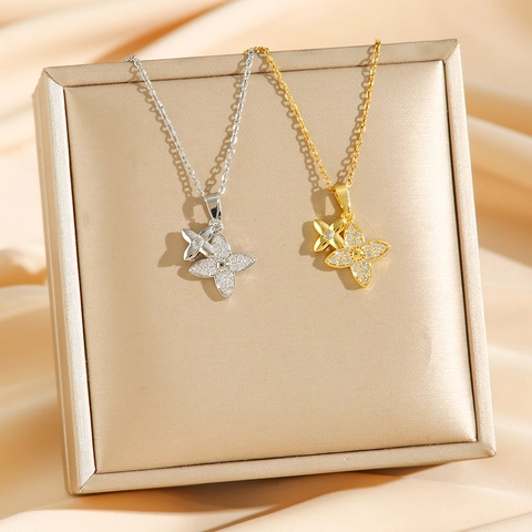 Kleeblatt Anhänger Halskette Titanstahl Zirkonia Mehrlagige Schlüsselbeinkette Eleganter Schmuck Für Damen