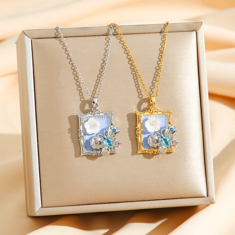 Collier Pendentif Papillon Style Peinture À L'Huile Monet Vintage Acier Titane Fleur Coquillage Strass Pour Femmes