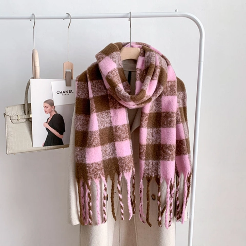 Women Winter Scarf Checkerboard Plaid Tassels Warm Thick Knitted Soft Polyester Shawl Wrap Long Fashionable Accessory