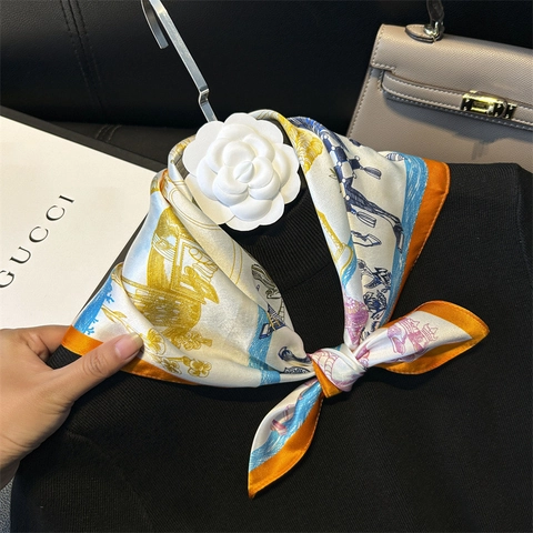 Women Pure Mulberry Silk Square Scarf Artistic Vintage Animal Print Luxurious Twill Silk Neck Scarf Fashion Accessory