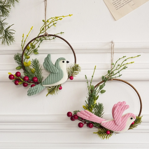 Ornements Couronne Noël Suspendus Gnome Oiseau Étoile Arbre En Peluche Aiguilles Pin Baies Rouges Cloche Décor Porte Murale