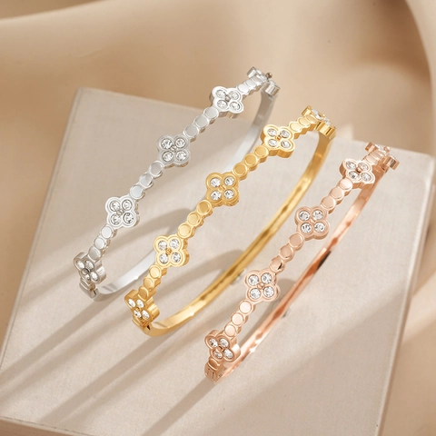 Clover Bangle Stainless Steel Rhinestone Inlaid Spring Open Fashion Jewelry For Women