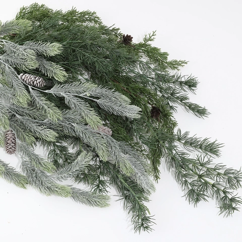 Rami di Pino Artificiali di Natale Aghi in PE Con Pigne Neve Innevata Verde Invernale per Ghirlanda Natalizia Decorazione Parete Casa