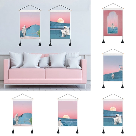 Surrealistischer Astronaut Wandteppich Polyester Baumwolle Leinwand Mit Holzstab Quasten Rosa Mond Kunst Home Dekor
