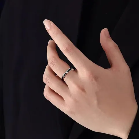 Anillo Estrella Cobre Esmalte Negro Ajustable Abierto Retro Gótico Joyería De Nicho Para Mujeres Hombres