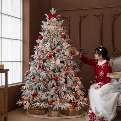 Albero Di Natale Floccato In PE PVC Con Luci Stringa LED E Ornamenti Decorazione Per Interni Per Feste Festive